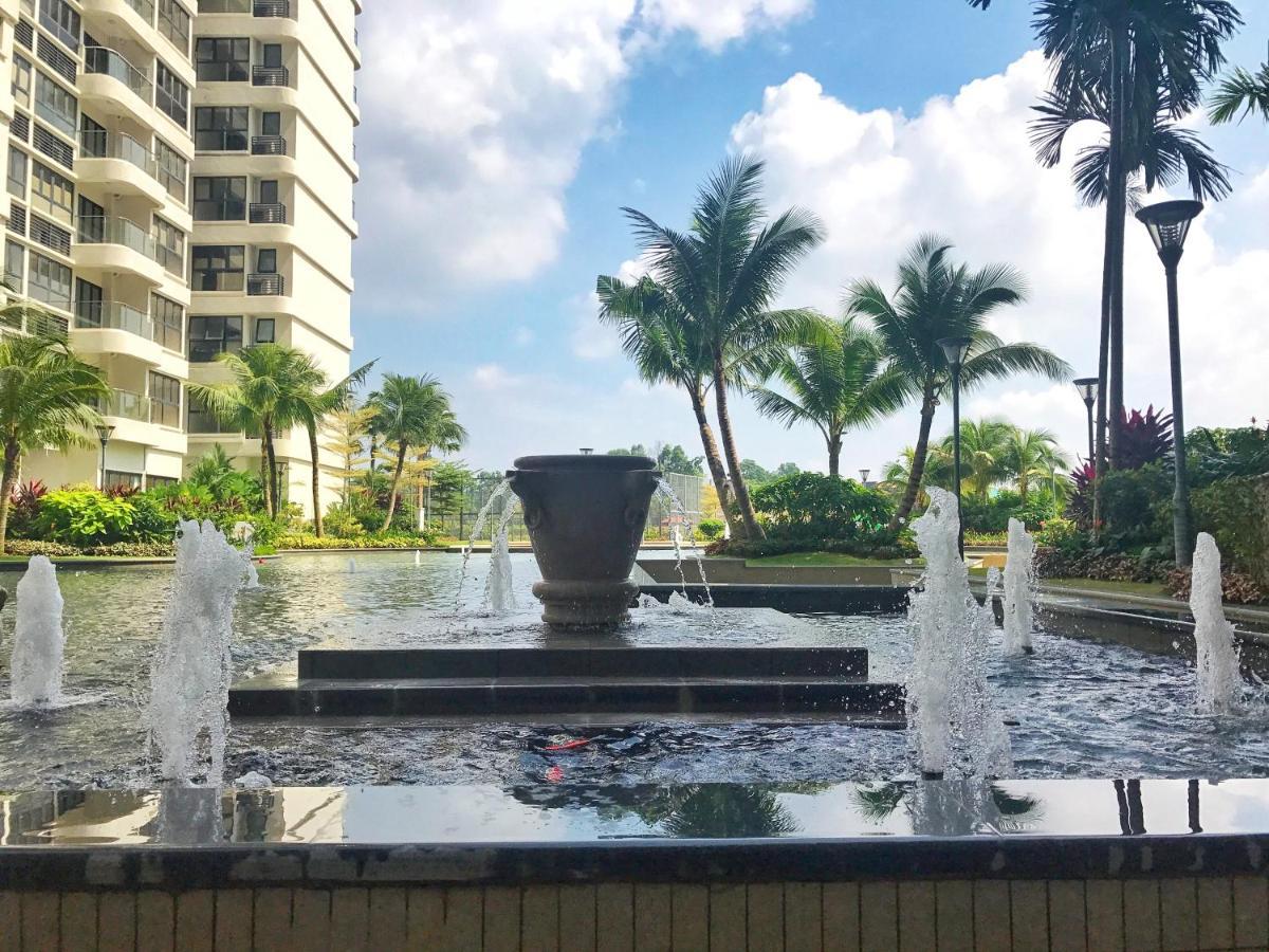 Seafront Country Garden Danga Bay By Lions Bay Apartment Джохор Бахру Екстериор снимка