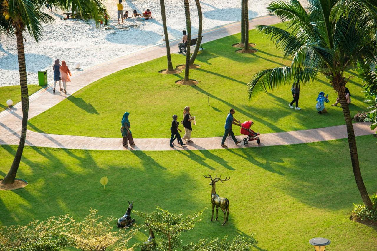 Seafront Country Garden Danga Bay By Lions Bay Apartment Джохор Бахру Екстериор снимка