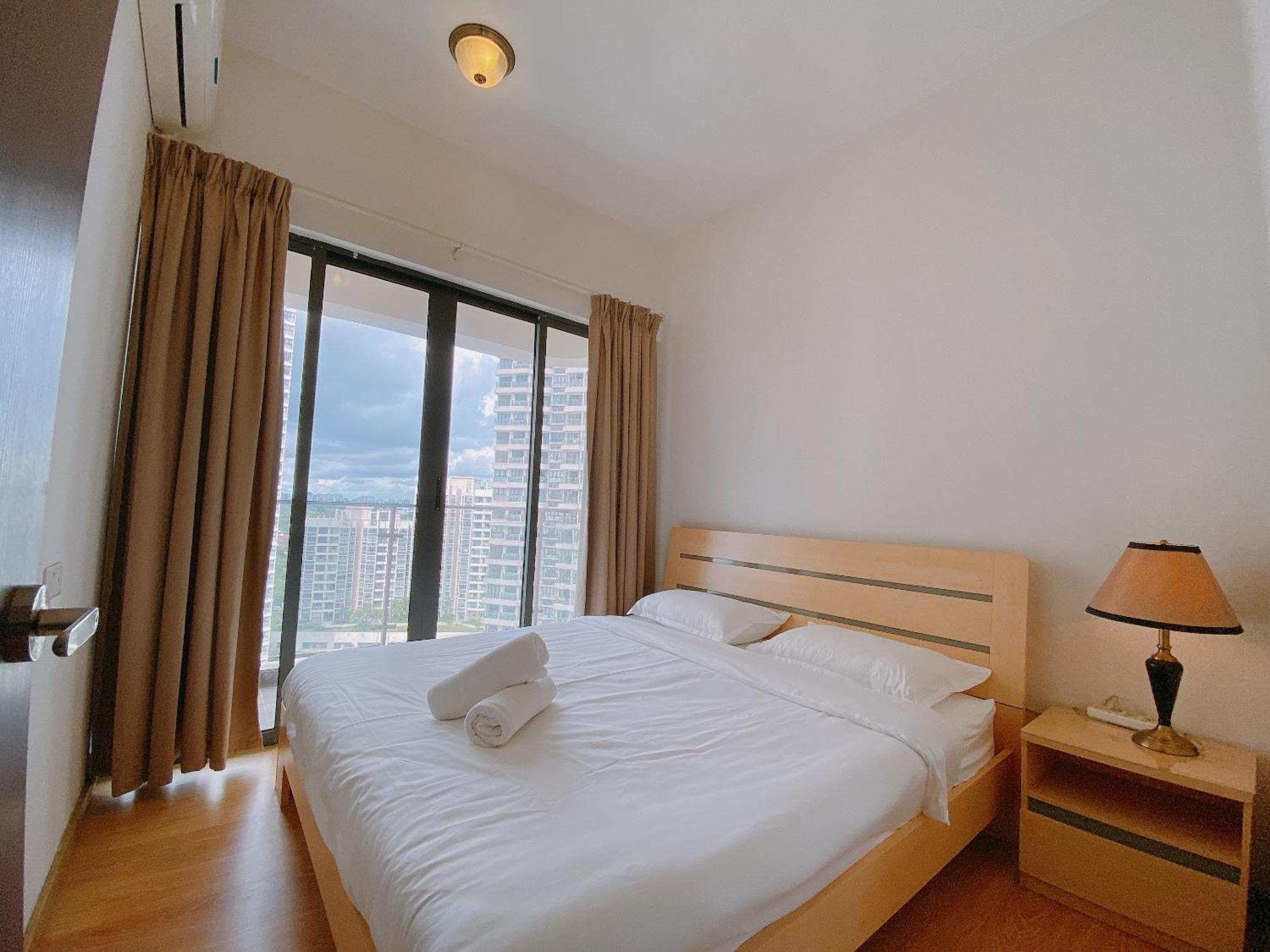 Seafront Country Garden Danga Bay By Lions Bay Apartment Джохор Бахру Стая снимка